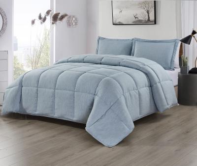 China Plain Cationic Comforter Quilted Pattern Comfortable Poly Fiber Quilt Hypoallergenic for sale