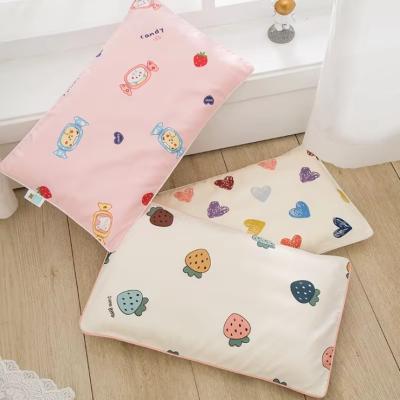 China Comfortable All Season Baby Pillow Infant Pillow With Microfiber Stuffing for sale