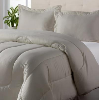 China Premium 100% Cotton Quilt Comforter Set for Year Round Use en venta