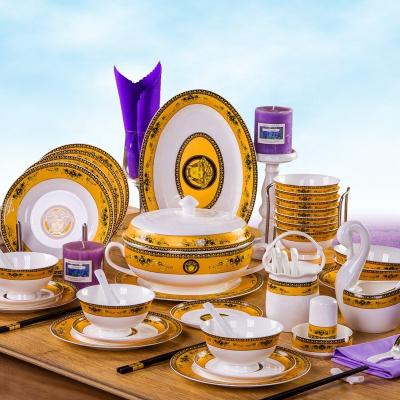 China Household European Luxury Ceramic Light Dinnerware Sets Accessories Kitchen Tableware Stocked Luxury Set for sale