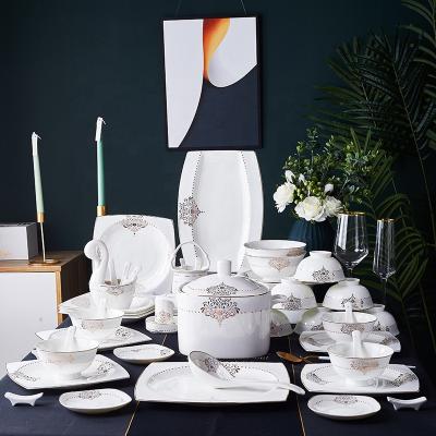 China Stocked Top Products 60 Pcs Luxury Gold Ceramic Dinnerware Sets for sale