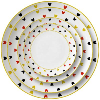 China Nordic Bone China Ceramic Steak Dish Gold Rim Dinnerware Sets Heart Pattern Stocked Ceramic Dinner Dish Set for sale