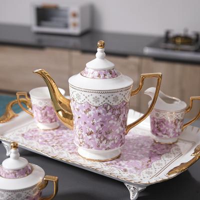 China English Luxury Ceramic Turkish Stocked Coffee Tea Set Cup Saucer Sets Fine Bone Tea Set for sale