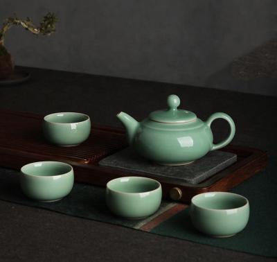 China Viable Hot Selling Tea Set Teapot Teapot Tea Cup Ceramic Bowl Tea Maker for sale