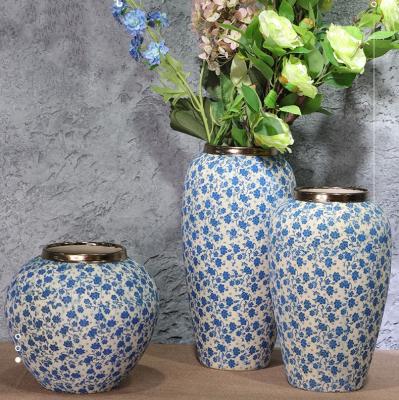 China Retro Ceramic Living Room Hotel Jingdezhen Vase Decoration Home Office Ornaments for sale