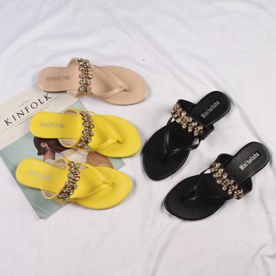 China Baiyi Fashion Trend 2021 Popular Style Flip Flops Ladies Rhinestone Flip Flops Beach Flip Flops Flat Woman for sale