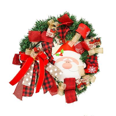 China Festival Stuff Handcrafted Farmhouse Wreath with Variable Red Berry Ideal Winter Christmas Wreath and Evergreen Leaf Rattan Base Christmas-Decor for sale