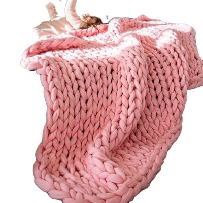 China Portable Hot Sales Throw Bulk Blanket For Sofa Wholesale Handmade Super Soft Knitted Throw Blanket for sale