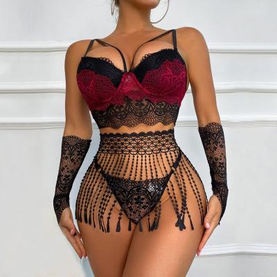 China Hot Selling Sexy Women's Tight Dress Fringed Lace Lingerie Straps Bra Panty Set Sexy Lingerie Set for sale