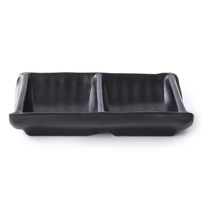 China Sustainable Unique black melamine conjoined two-compartment seasoning vinegar sauce dish wholesale kitchen utensils reusable for sale