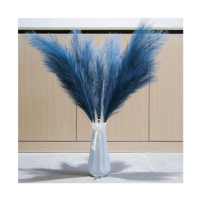 China Natural Touch Large Faux Pampas Artificial Pampas Grass For Decoration for sale