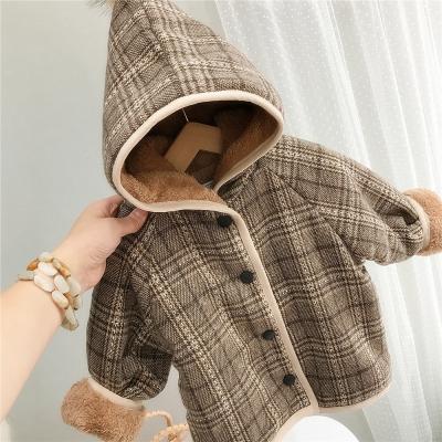 China Breathable Girls Plaid Fur Ball Top Plus Velvet Jacket for sale