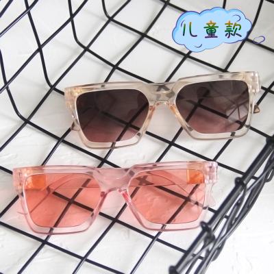 China Fashion Sunglasses 2020 Wholesale Fashion Babies Toddler Sunglasses for sale