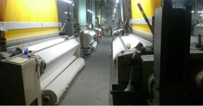 China Derramamento eletrônico de poupança de energia do jacquard da máquina de tecelagem do jato do ar 900r/Min à venda