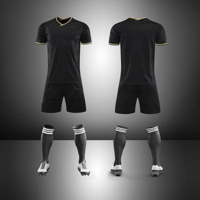 China 2021 New Breathable 100%Polyester Soccer Jersey Men Retro Uniforms Mens Soccer Jersey for sale