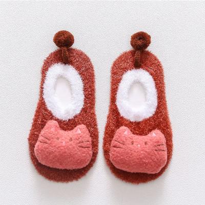 China QUICK DRY Cute Anti Slip Toddler Baby Infant Shoe Cute Crew Ankle Doll Animals 3D Gift Box Red Socks for sale