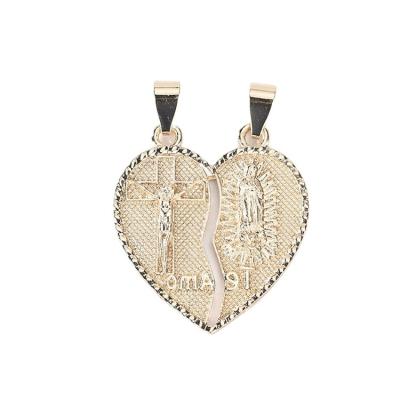 China Romantic Wholesale Gift Jewelry Super Lightweight Love Charms Cut Couples Broken Heart Pendant for sale