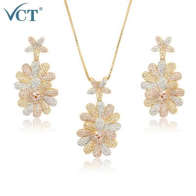 China 2021 Newest CLASSIC Women Copper Zinc Alloy Wedding Jewelry Sets Necklace Earrings for sale