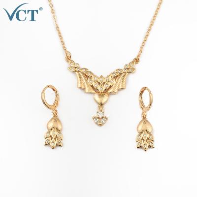 China CLASSIC Brand Dubai High Quality Cheap Gold Plated Stainless Steel Pendant Necklace Earrings Jewelry Set For Women for sale