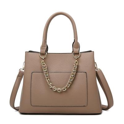 China Fashion Large Capacity High Quality Chain Bags Women Handbags Ladies Brand Handbags Ladies Clutch Purse Women for sale