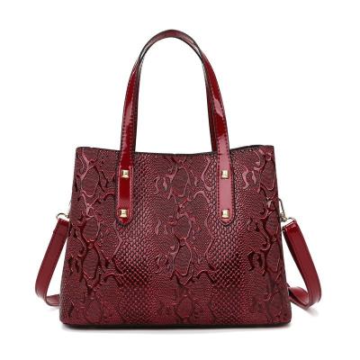 China Fashion New Arrival Serpentine Leather Tote Bag Trendy Handbag Manufacturer Ladies Bags Leather Handbags for sale