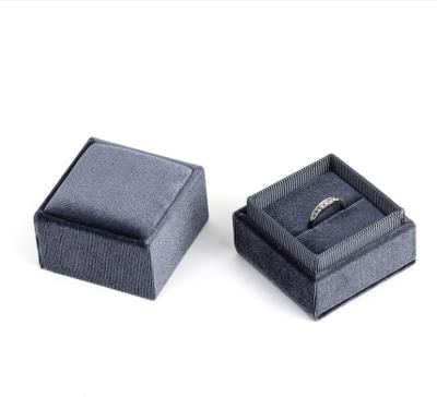 China 2020 Popular Wholesale Jewelry Package Square Velvet Ring Earring Jewelry Box Luxury Wedding Ring Box Packaging for sale