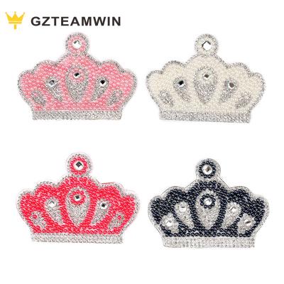 China Sustainable Custom Fashion Quality Pearl Crystal Rhinestone Crown Patches Iron Clothes Applique Beaded Patch for sale