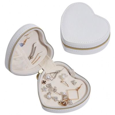 China Heart Shape Gift Pouch Custom Jewelry Storage Necklace Travel PU Jewelry Case Packaging White Leather Box for sale