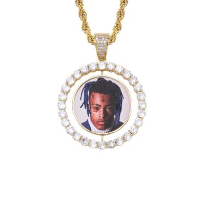 China Wholesale Custom Personalized Hiphop Memory Microset Zircon Tide Necklace Heart Photo Necklace Fashion Pendant Jewelry for sale