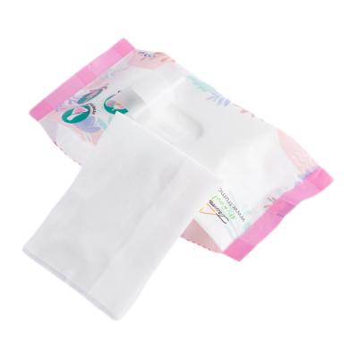 China Custom Outdoor Cleaning Wipes Biodegradable Wet Cleaning Cloths for sale