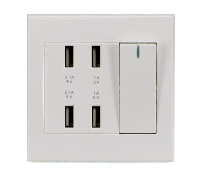 China 4 In 1 USB Charging Socket Wall Mounted Strong Compatibility For Tablet Iphone / Samsung for sale