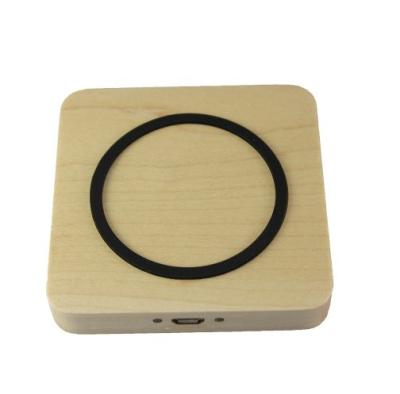 China Wooden Wireless Phone Charging Plug Square Shape For Samsung IPhone HTC for sale