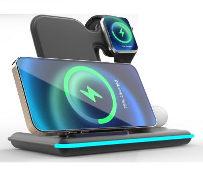 China 2023 best-selling mobile phone 3 in 1 wireless charging station charger 3-in-1 charging station radio for sale