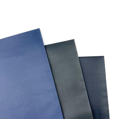 China Polyester Fabric 190T 70GSM Durable Single Liner 100% Silk With Liner Taffeta Fabric For Bag Garment for sale