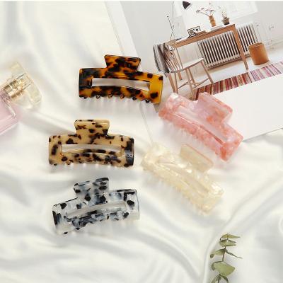 China Hair Accessories Factory Direct Selling Hair Claw Woman Fashion Acetate Hair Clips Acrylic Hair Claw Clip for sale