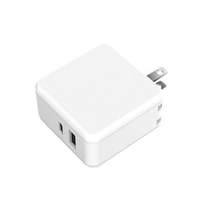 China New Arrival Gan 65w Mobile Phone PD Mobile Phone Charger Portable QC 3.0 Type-C Multi Fast Charger for sale