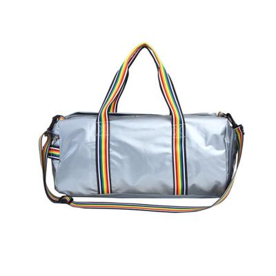 China High Quality Girls Gym And Dry Fit Bags Duffel Bag Sling Silver Casual Bags Wet Dry Go For Girls for sale