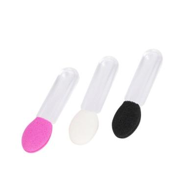 Cina Factory Direct Selling Eyeshadow Brushes Eyeshadow Brush Blending Sponge - Skin-Friendly Eyeshadow Palette Brushes in vendita