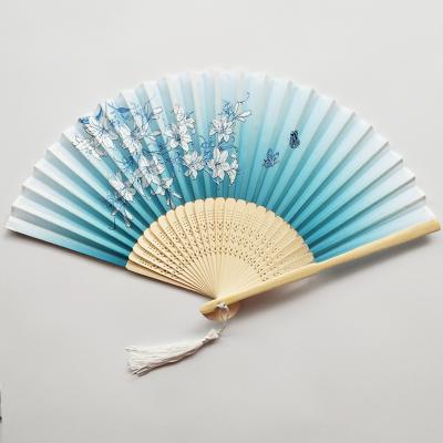 China Japan Party Wedding Decoration Japan Style Chinese Painting Fans Butterfly Flower Pattern Paper Folding Female Foldable Fan for sale