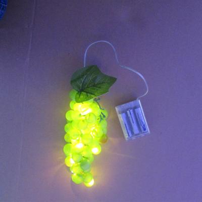 China Grape Shaped Kids Room Bedroom Interior Decoration PVC Wire 2AA Battery Power Clear Fruit Fruit Grape Shaped LED Fairy Light for sale