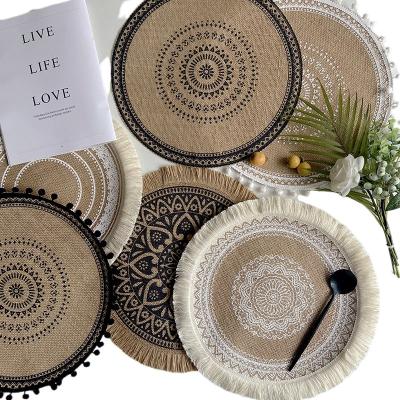 China Viable Hand Made Single Table Mat Around Retro Carpet Restaurant Jute Decoration Rug Woven Shooting Props Coaster for sale