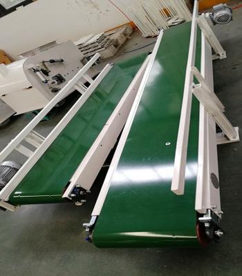 China High Quality Heat Resistant Horizontal Conveyor for Bag/Carton/Drum/Bottle and Bag Loading Conveyors with CE for sale