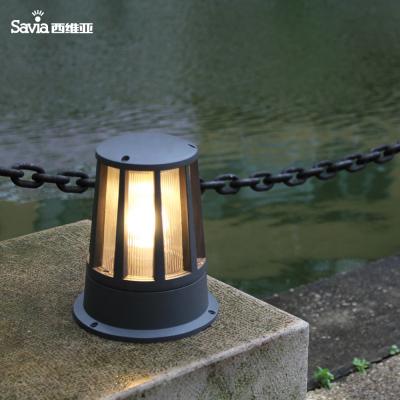 China Modern Outdoor Light Aluminum Garden Savia Gate Post E27 IP44 Pathway Lamp Pillar Chapter Lamp Garden Wall Post Lantern for sale