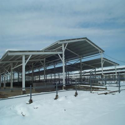 China Cheap Prefab Steel Workshop Steel Frame Dairy Cowshed Livestock House Farm Shed Livestock Building for sale