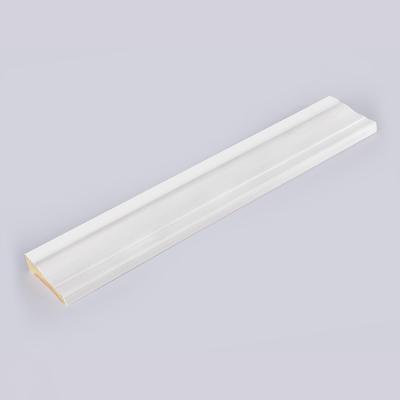 China Interior Decoration Primed Skirting Baseboard Radiata Pine Decoration Molds Wood Skirting for sale