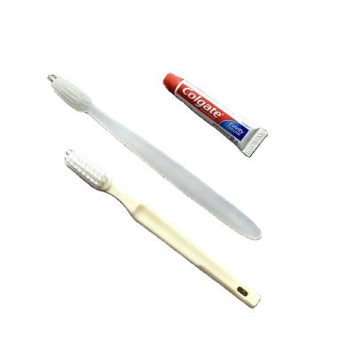 China Low MOQ Disposable Wholesale Cheap Dental Resort CFL Hotel Toothbrush And Toothpaste Kit for sale