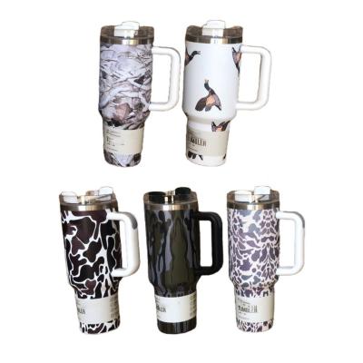 China Sustainable 40oz Leopard Print Camouflage Straw Cup Tumbler for Hot and Cold Drinks for sale