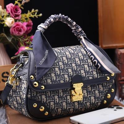 China Stylish Fashionable Elephant Pattern Crossbody Bag for Women Made of Durable PVC Leather for sale