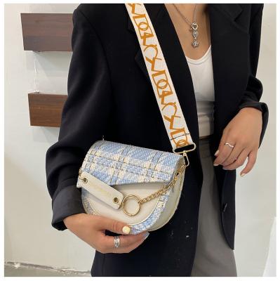 China 2 Colors Long Strip PU Ladies Bags Luxury Bags Women Handbags Trends Latest Elegant for sale