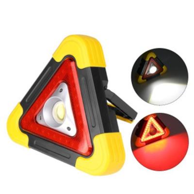 China Perfect Led Warning Lamp Emergency Safety Triangle Traffic Warning Sign Light LED Warning Light for sale